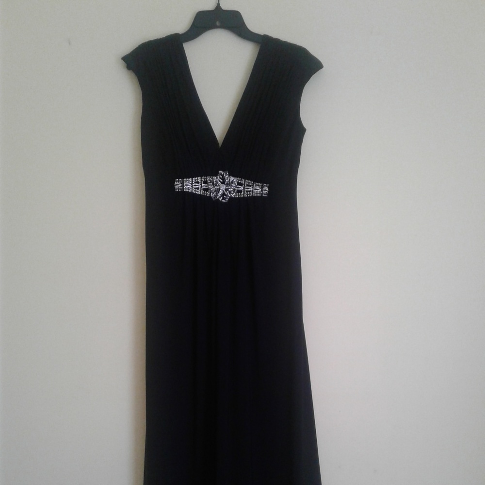 Dressbarn Cocktail Dress with Rhinestone & Crystal